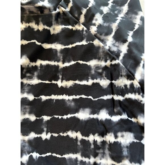 Athleta Girl Kids Short Sleeve Rashguard XS/6 - Picture 7 of 7